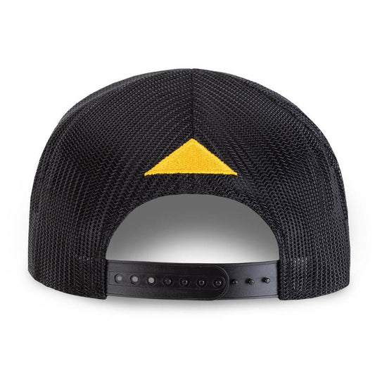 Gorra Cat® negra y dorada de cinco paneles con parte trasera de malla