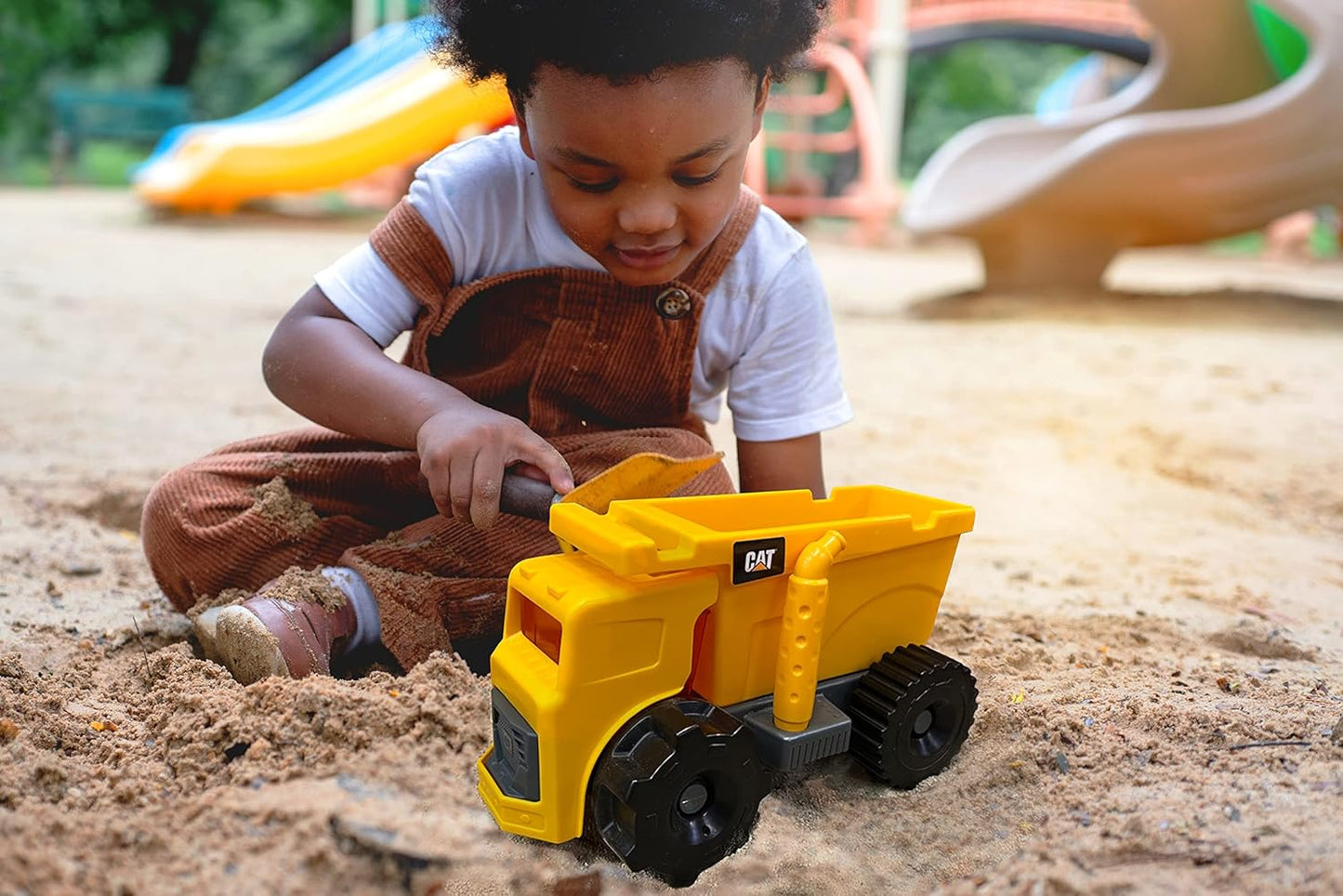 CAT® Dump Truck Sand Set