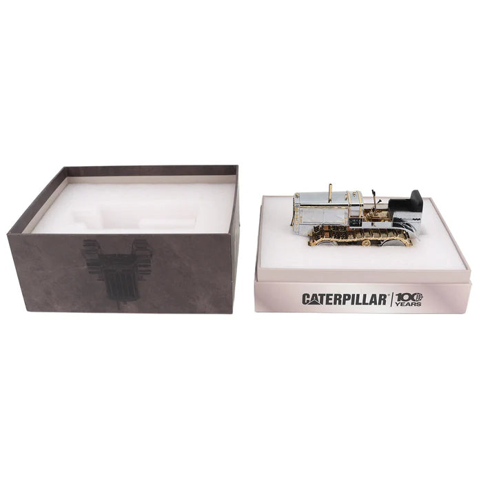 CAT® 1:16 Scale Model – 100th Anniversary Edition