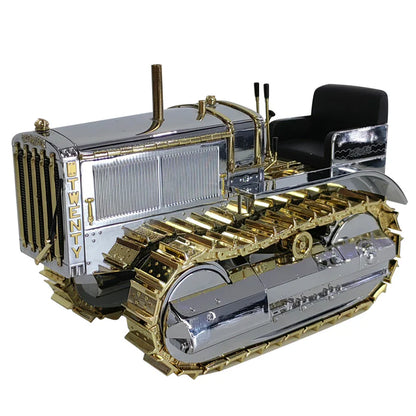 CAT® 1:16 Scale Model – 100th Anniversary Edition